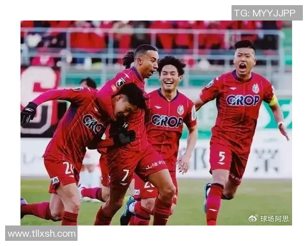 冈山绿雉与横滨队激战正酣比分悬念引人关注