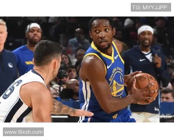 勇士与灰熊激战正酣NBA直播精彩瞬间回顾与分析 勇士与灰熊激战正酣NBA直播精彩瞬间回顾与分析