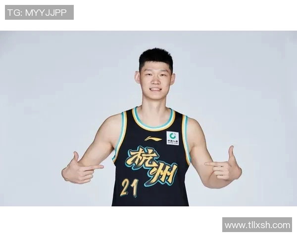 北京队迎战浙江稠州银行争夺篮球赛季重要胜利的激烈对决 北京队迎战浙江稠州银行争夺篮球赛季重要胜利的激烈对决