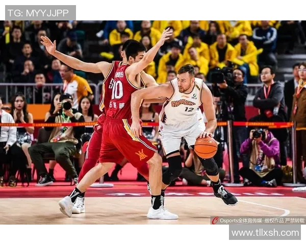 广东与北京季后赛精彩对决全程录像回放及精彩瞬间分析