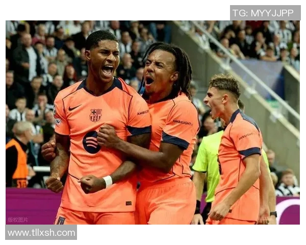 曼联主场迎战布鲁日欧冠小组赛争夺战即将打响