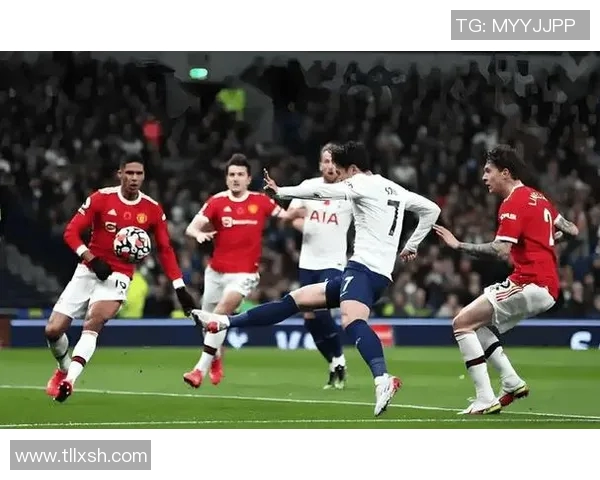 欧联杯决赛曼联对阵强敌全力以赴争夺荣耀之战 欧联杯决赛曼联对阵强敌全力以赴争夺荣耀之战