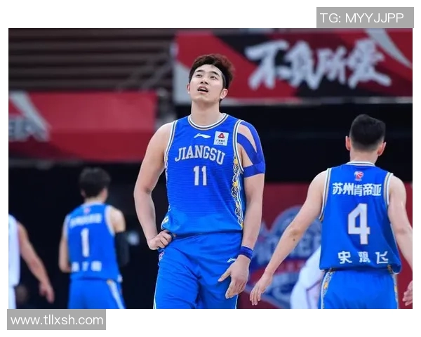 吴冠希：从年轻球员到CBA明星的成长之路与未来展望